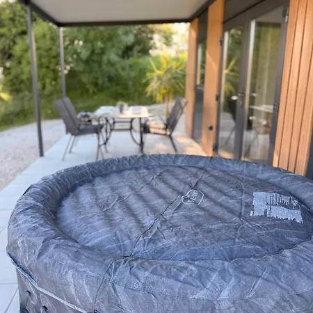 Casa vacanze Mobile House Aurora With Whirlpool *
