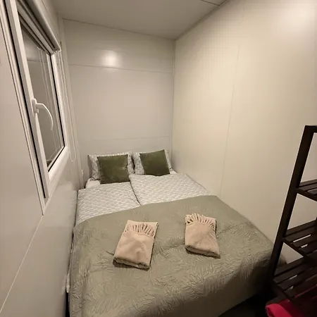 Casa vacanze Mobile House Aurora With Whirlpool