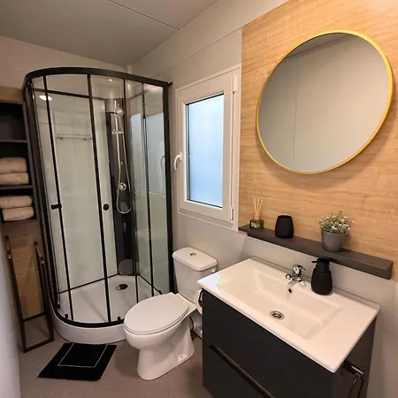Casa vacanze Mobile House Aurora With Whirlpool Ancarano